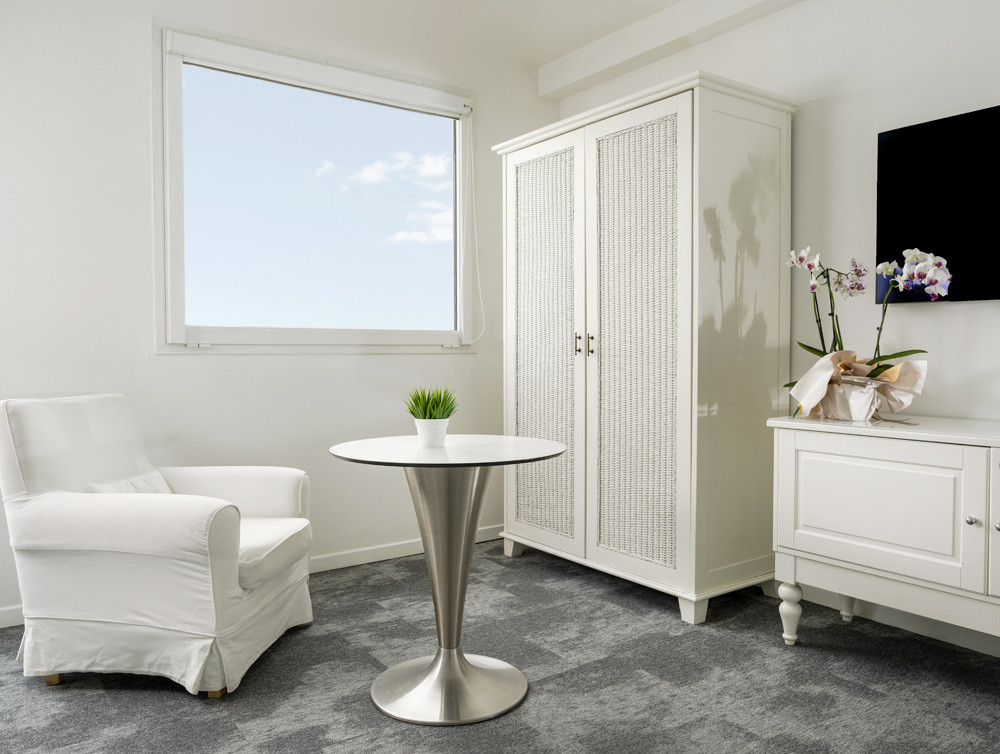 media.Camere-Suite-Deluxe5-Hotel-Mediterraneo-Riccione