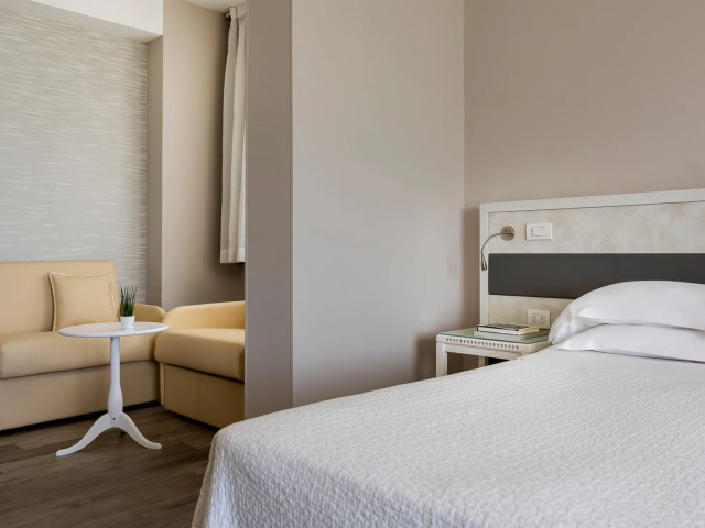 media.Slide-Suite-Classica2Hotel-Mediterraneo-Riccione