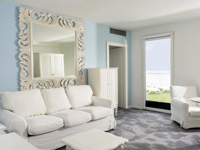 media.Slide-Suite-Deluxe2Hotel-Mediterraneo-Riccione
