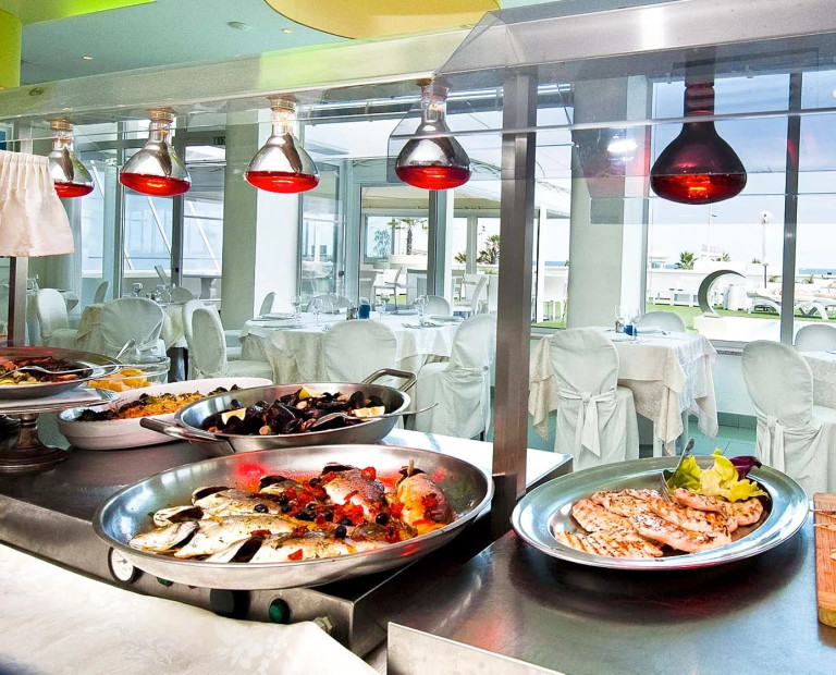 media.Slide-Ristorante5Hotel-Mediterraneo-Riccione
