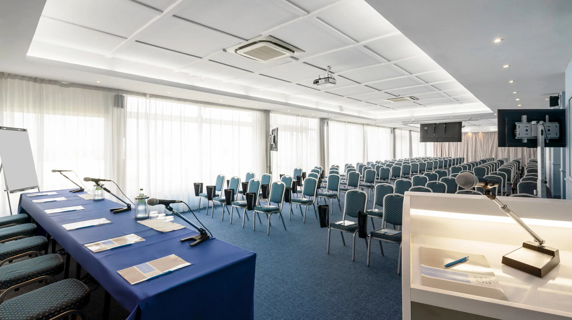 media.Slide-SalaVespucci2Hotel-Mediterraneo-Riccione